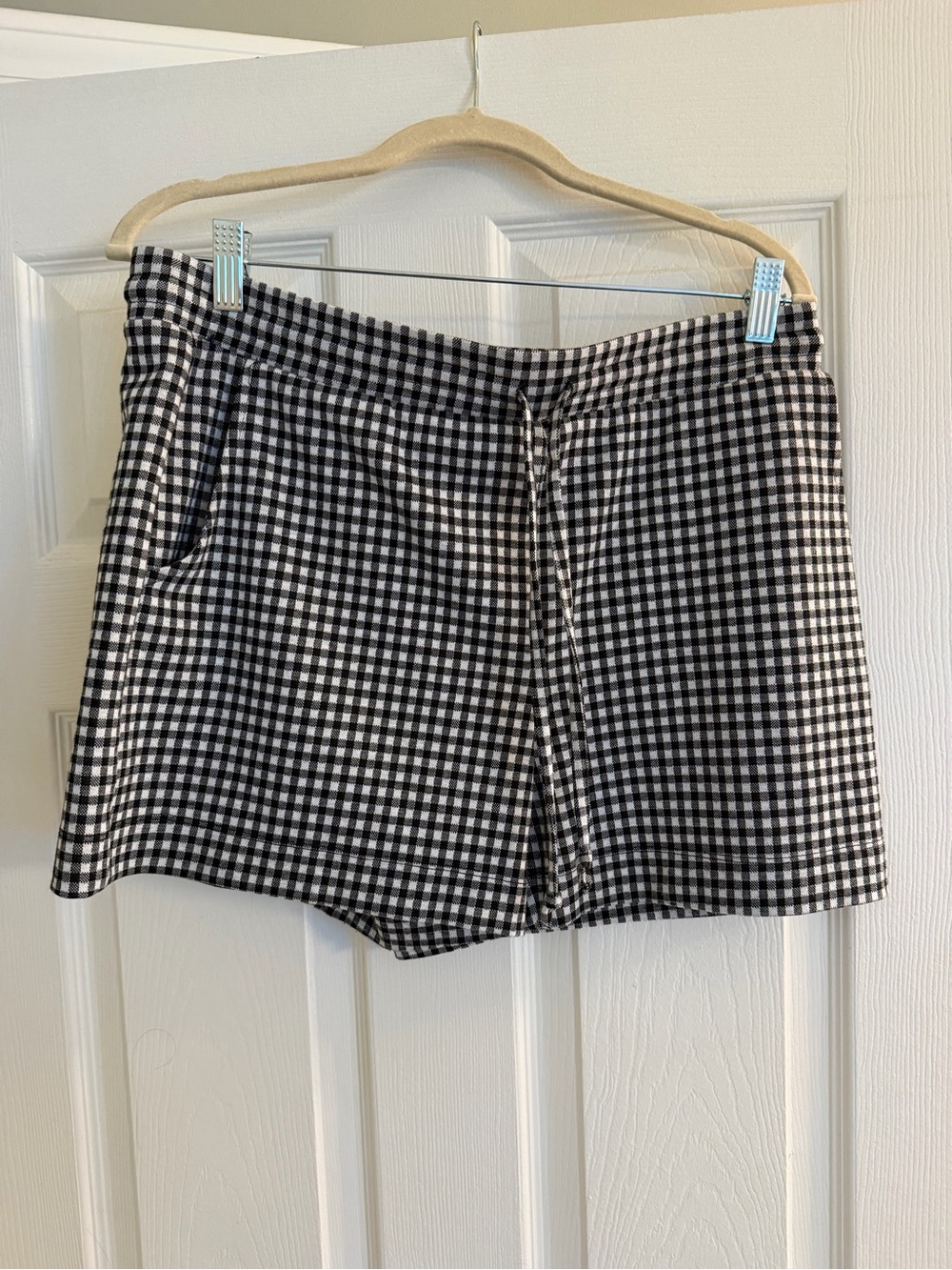 Black and White Gingham Women’s Shorts